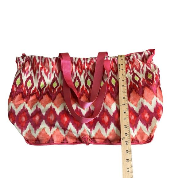 Chico’s Be Bold Zipper Packable Foldable Travel XL Tote Bag Ikat Print New - Picture 5 of 11